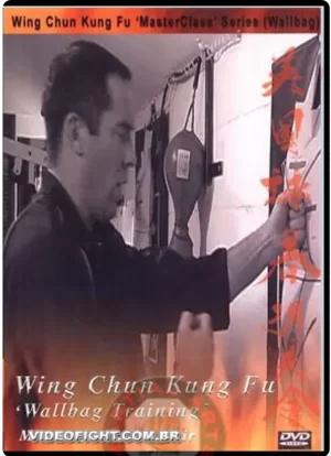 JAMES SINCLAIR - WING CHUN WALLBAG TRAINING